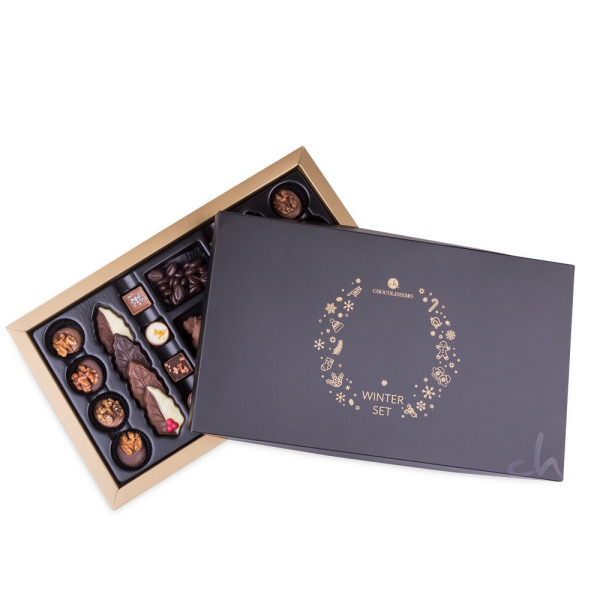 Chocolat assortiment de Noël NESTLE : la boite de 388g à Prix
